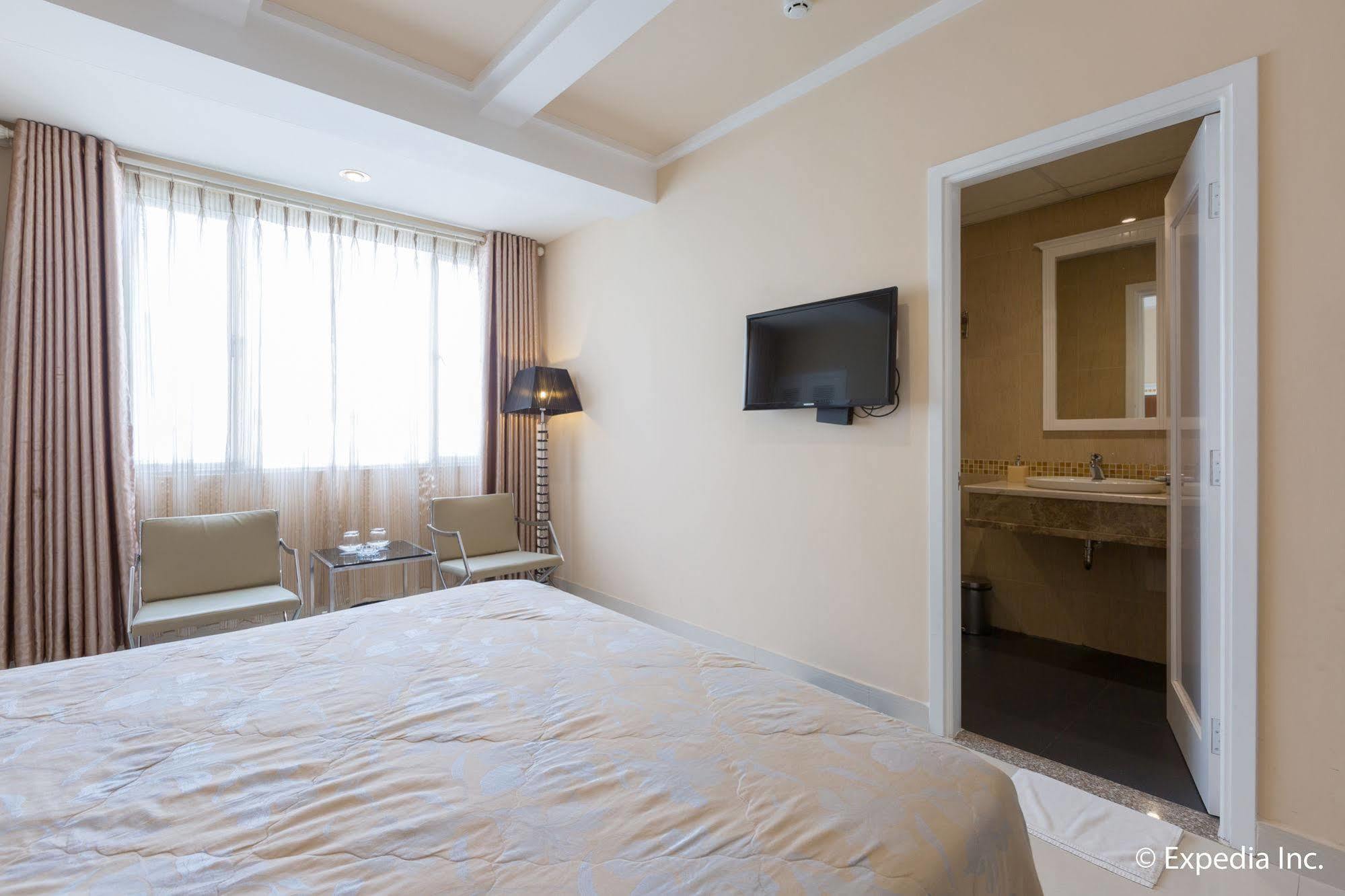 Dyn Opera Hotel Cidade de Ho Chi Minh Exterior foto